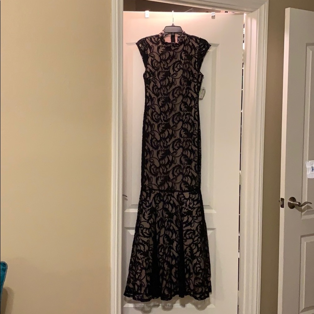 Windsor mermaid Prom gown size medium